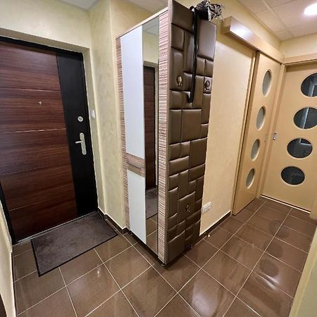 شقة Parizsi Udvar Premium Apartman ديبريتْسين المظهر الخارجي الصورة